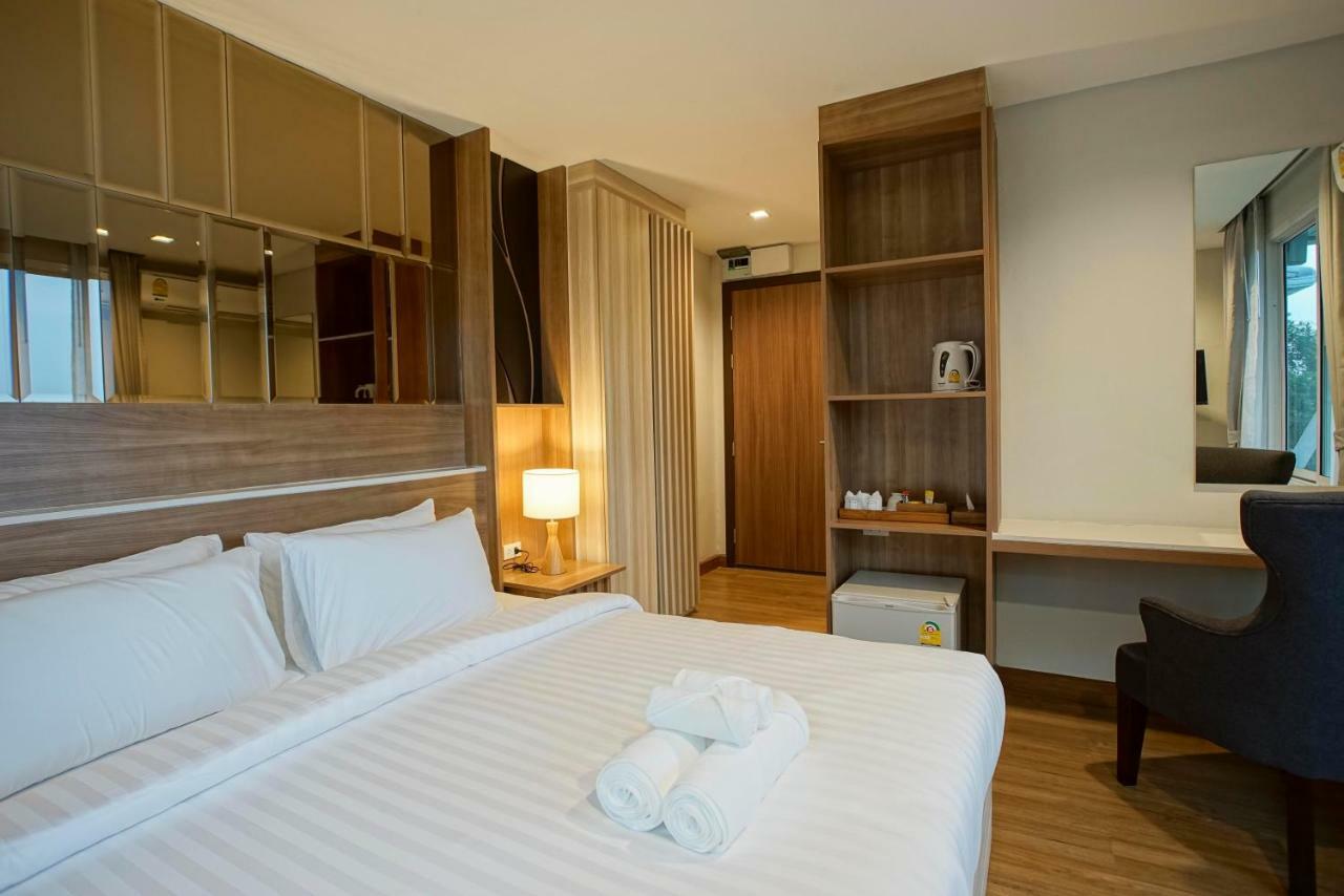 Nantra Chiangmai Riverfront Hotel Chiang Mai Dış mekan fotoğraf